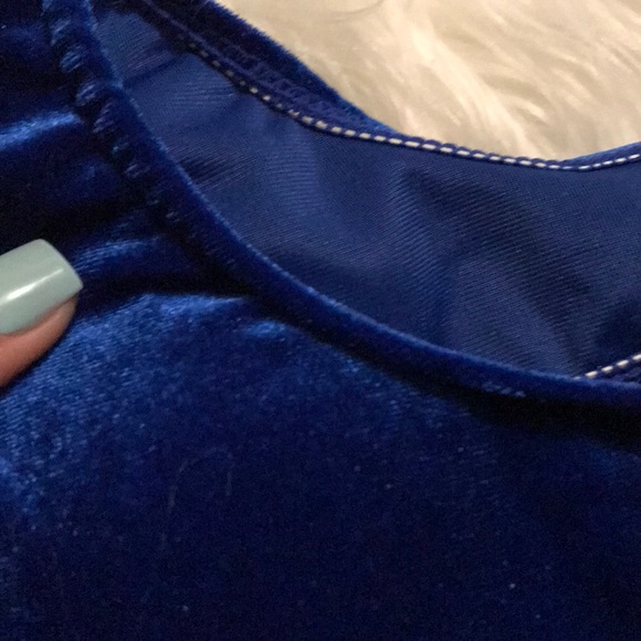 Swimsuit - Picture 5 of 6